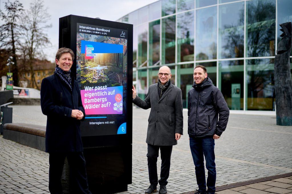 Mehr über den Artikel erfahren Mit den BamBoards informiert bleiben – auch ohne Smartphone!